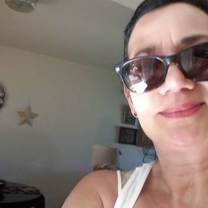 Meet your Posher, Lynne